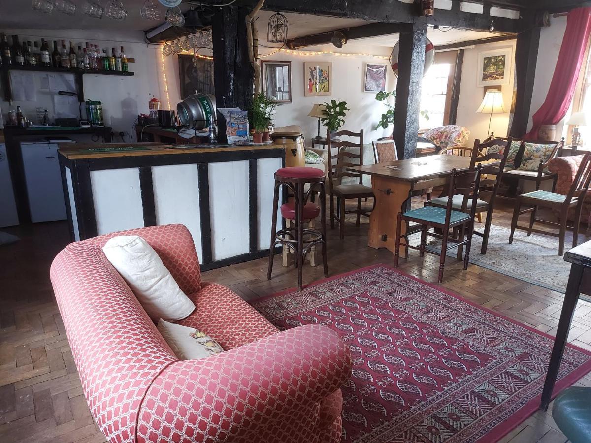 The Swan Inn Harwich Bagian luar foto